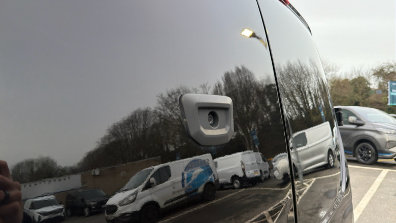 Ford Transit Custom 280 L1 Diesel Fwd 2.0 EcoBlue 130ps Low Roof Limited Van Auto